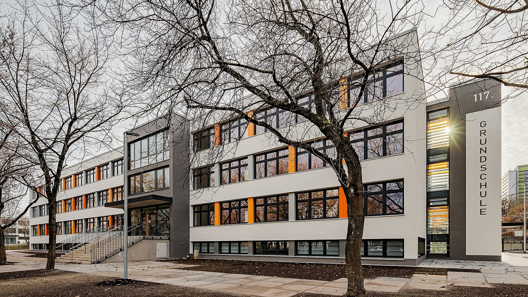 Energetische Sanierung und Modernisierung einer Grundschule durch Architekten von AIP Görlitz 
