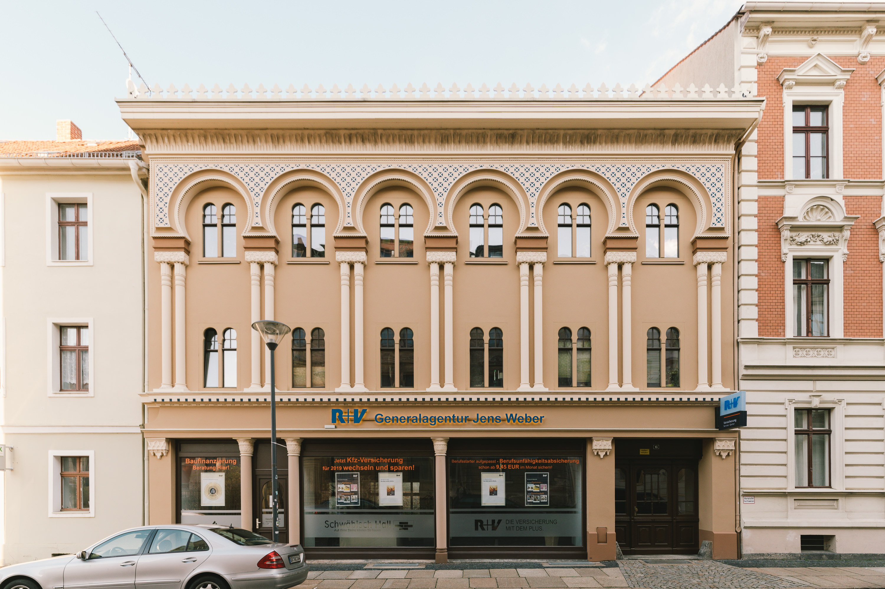 Orientalische Fassadengestaltung an Görlitzer Wohn- und Geschäftshaus als Projekt des Lausitzer Architekturbüros AIP Görlitz 